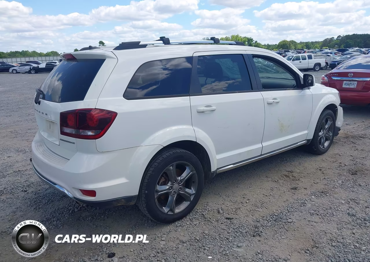 2015 Dodge Journey Crossroad VIN:3C4PDCGB2FT659303 - 4