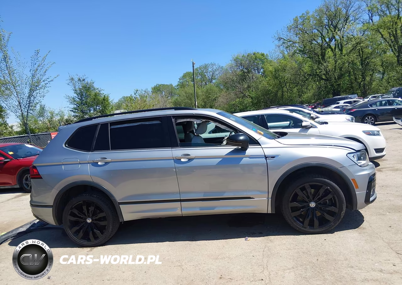 2020 Volkswagen Tiguan 2.0T Se-2.0T Se R-Line Black-2.0T Sel VIN:3VV2B7AX2LM146359 - 14