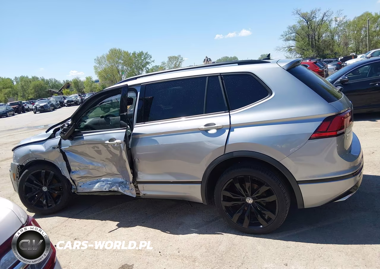 2020 Volkswagen Tiguan 2.0T Se-2.0T Se R-Line Black-2.0T Sel VIN:3VV2B7AX2LM146359 - 15