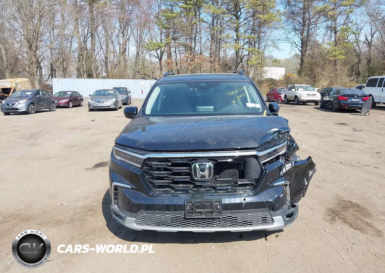 2025 Honda Pilot Touring VIN:5FNYG1H77SB004704 - 12
