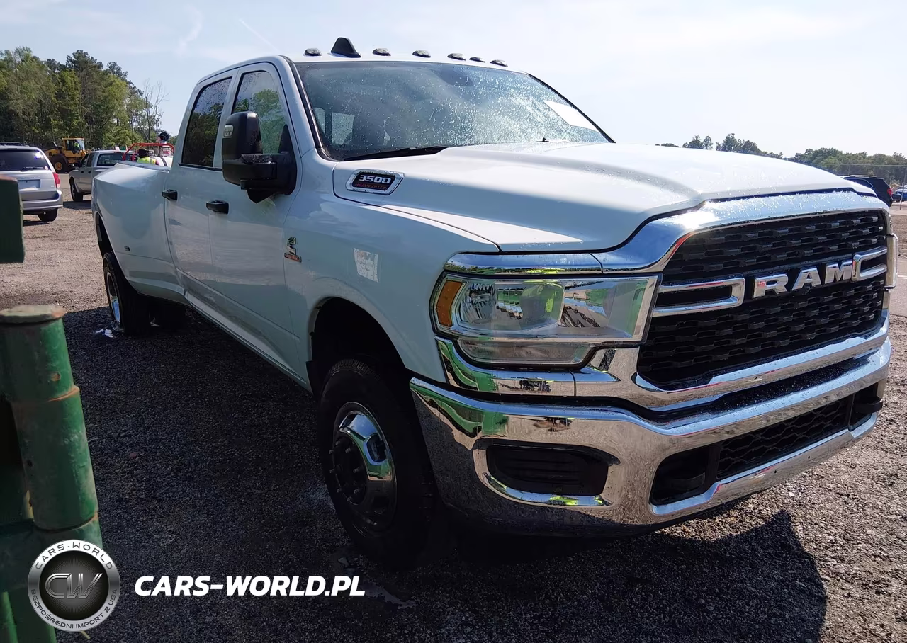 2024 Ram 3500 Tradesman 4X4 8' Box