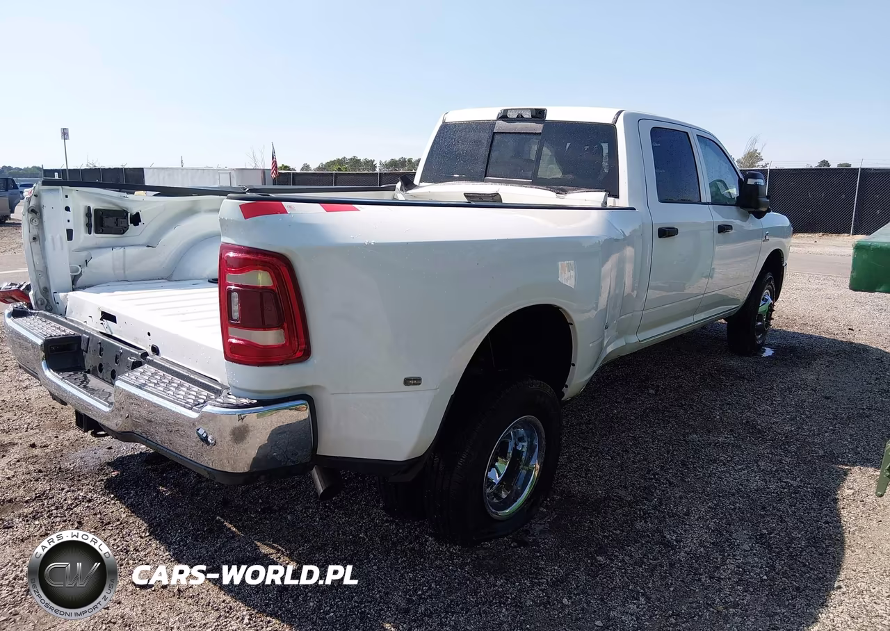 2024 Ram 3500 Tradesman 4X4 8' Box VIN:3C63RRGL9RG350170 - 4