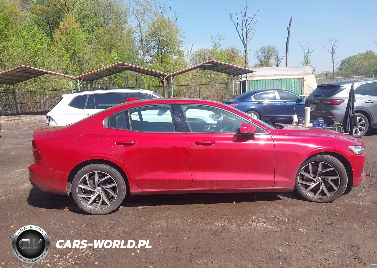 2019 Volvo S60 T6 Momentum VIN:7JRA22TK9KG002431 - 13