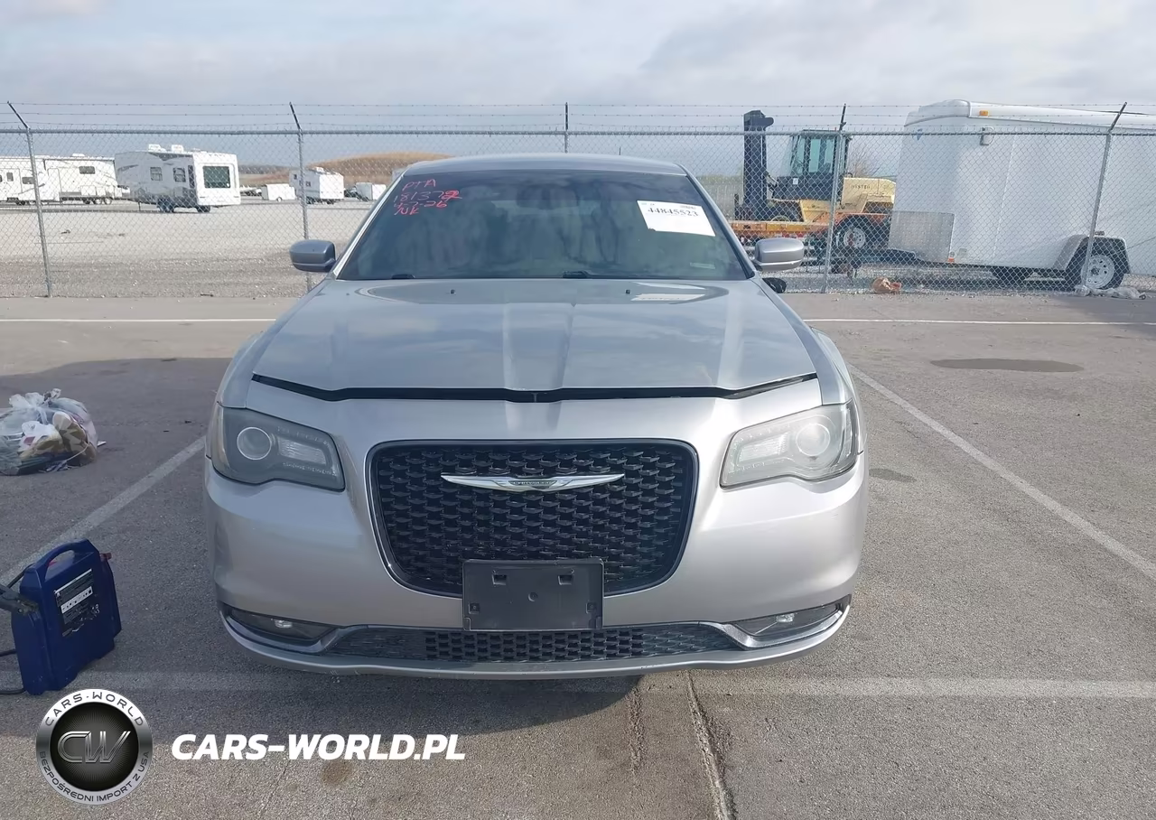 2016 Chrysler 300 300S VIN:2C3CCAGG7GH176146 - 11