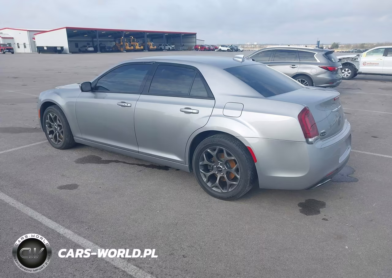 2016 Chrysler 300 300S VIN:2C3CCAGG7GH176146 - 3