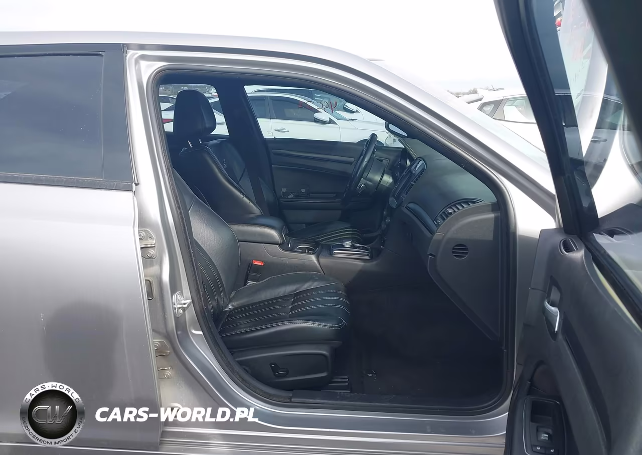 2016 Chrysler 300 300S VIN:2C3CCAGG7GH176146 - 5