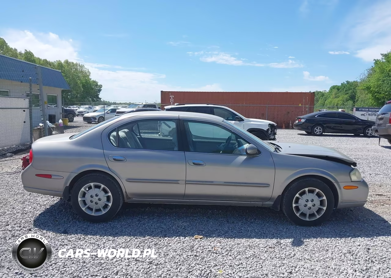 2001 Nissan Maxima Gxe VIN:JN1CA31D81T824683 - 13