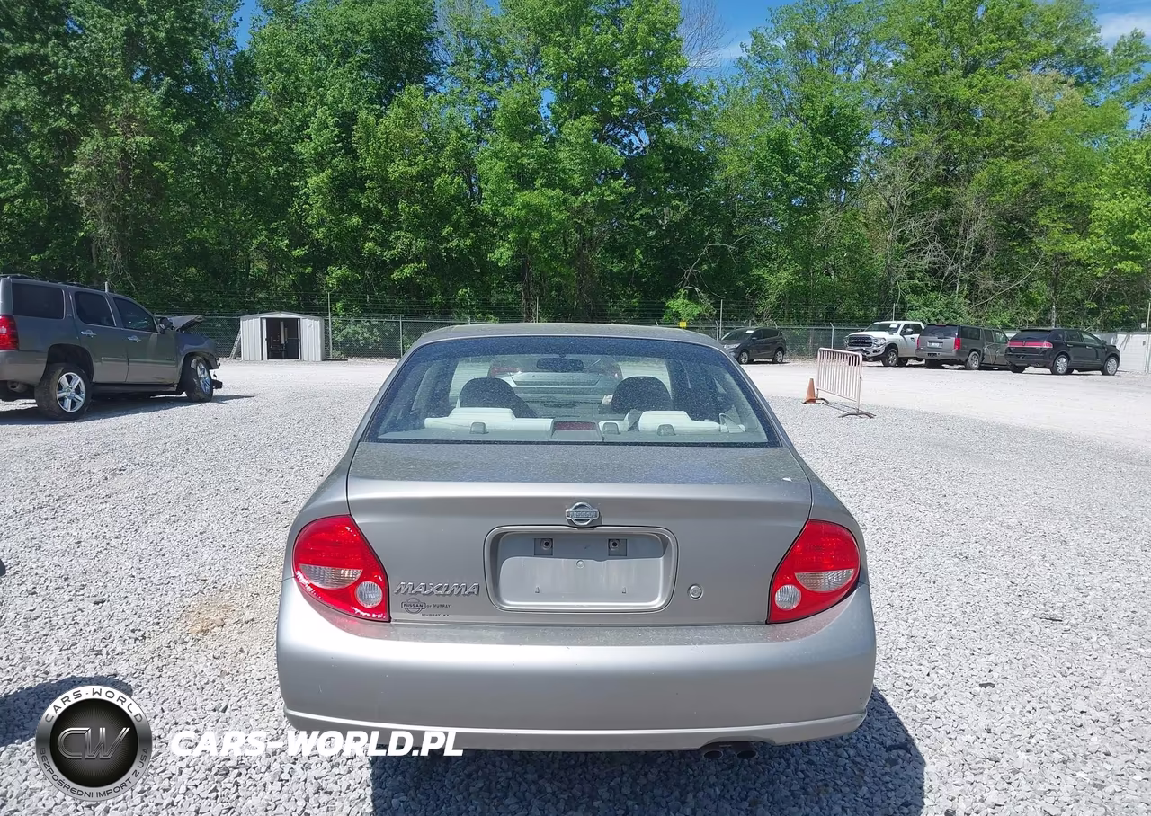 2001 Nissan Maxima Gxe VIN:JN1CA31D81T824683 - 16