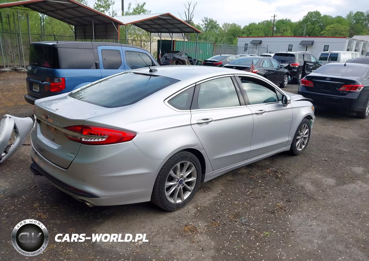 2017 Ford Fusion Se VIN:3FA6P0HD8HR251427 - 4