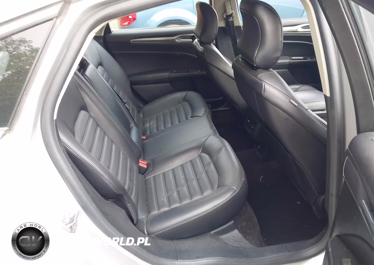 2017 Ford Fusion Se VIN:3FA6P0HD8HR251427 - 8