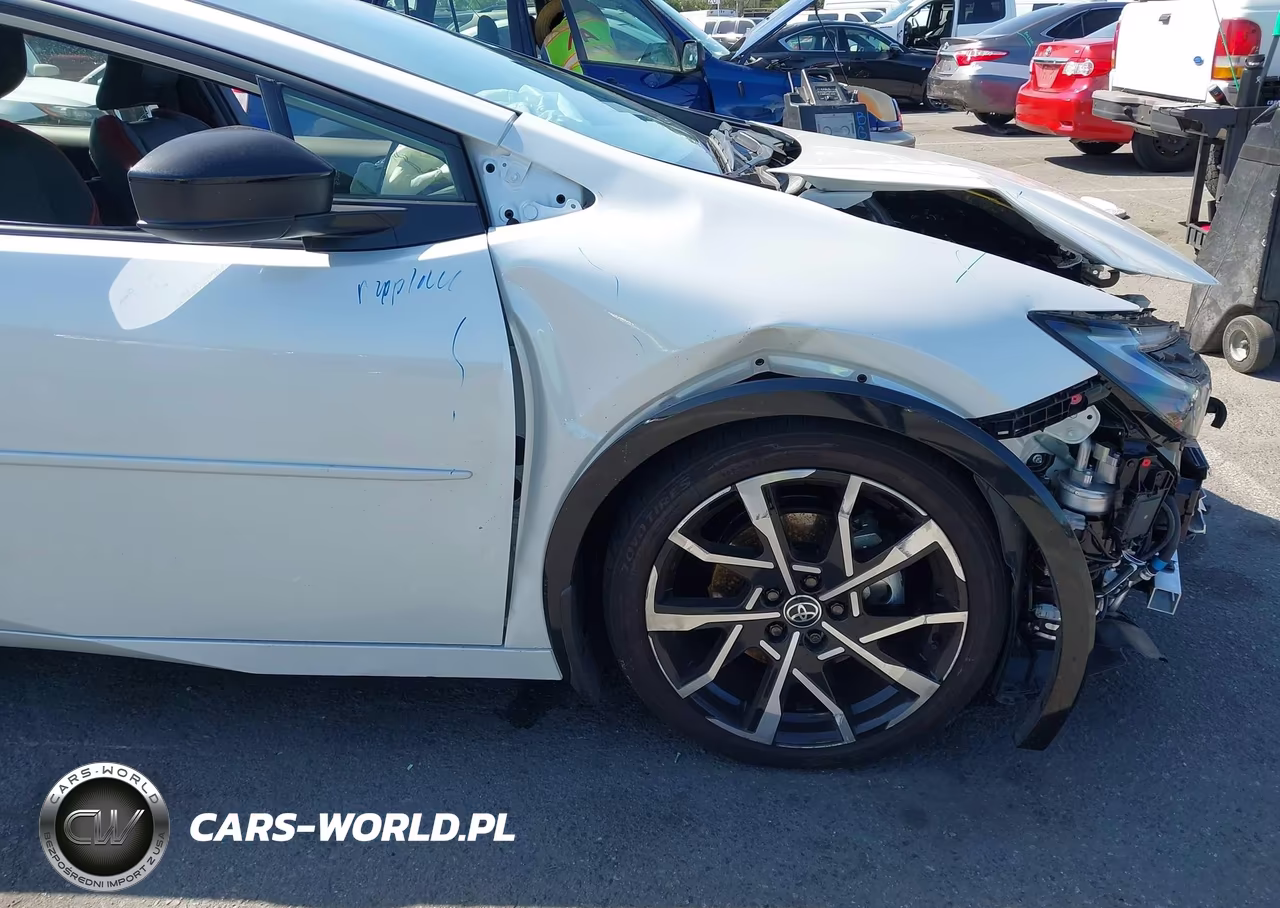 2024 Toyota Prius Prime Xse VIN:JTDACACU7R3026865 - 18