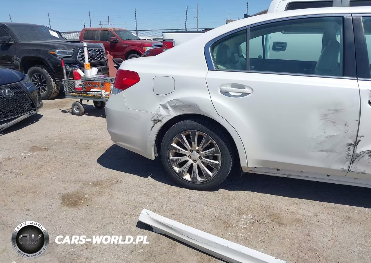 2011 Subaru Legacy 2.5I Limited VIN:4S3BMCK6XB3235085 - 18