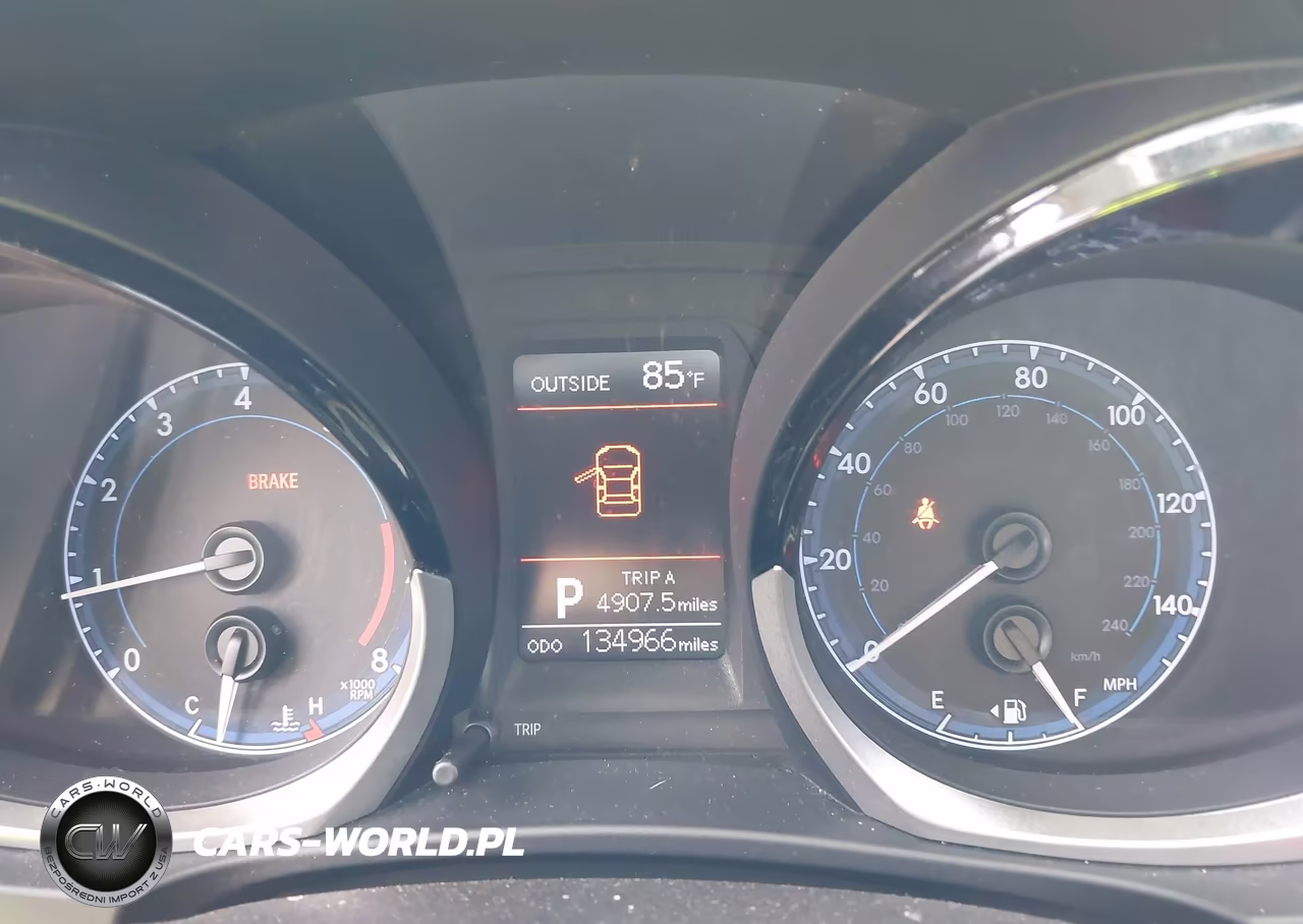 2016 Toyota Corolla S Plus VIN:5YFBURHE5GP490839 - 7