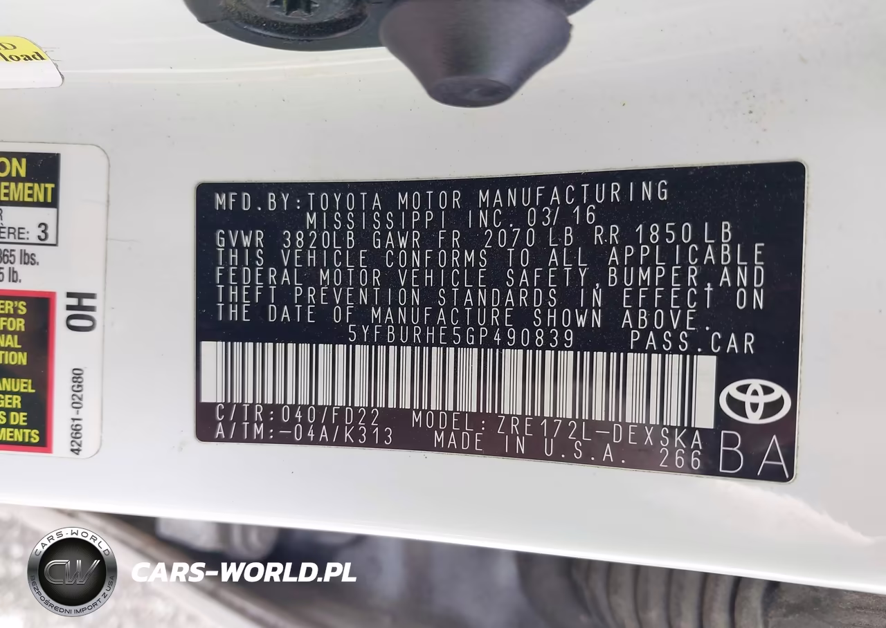 2016 Toyota Corolla S Plus VIN:5YFBURHE5GP490839 - 9