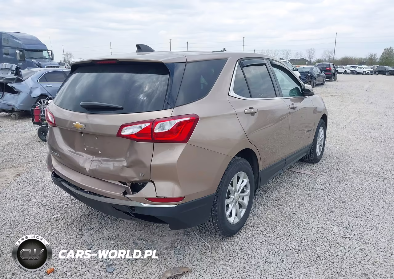 2019 Chevrolet Equinox Lt VIN:2GNAXKEV9K6151243 - 4