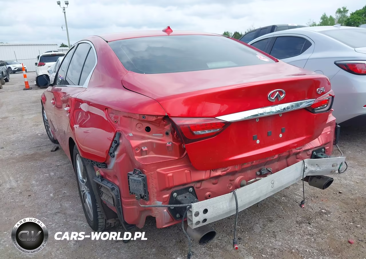2022 Infiniti Q50 Luxe VIN:JN1EV7BP1NM310185 - 3