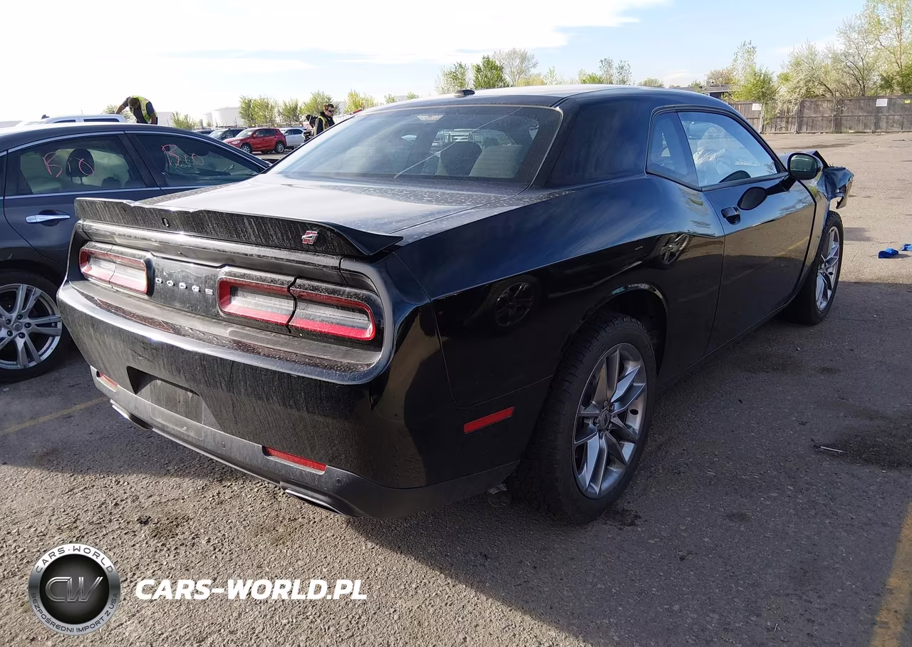 2022 Dodge Challenger Gt Awd VIN:2C3CDZKG5NH223741 - 4