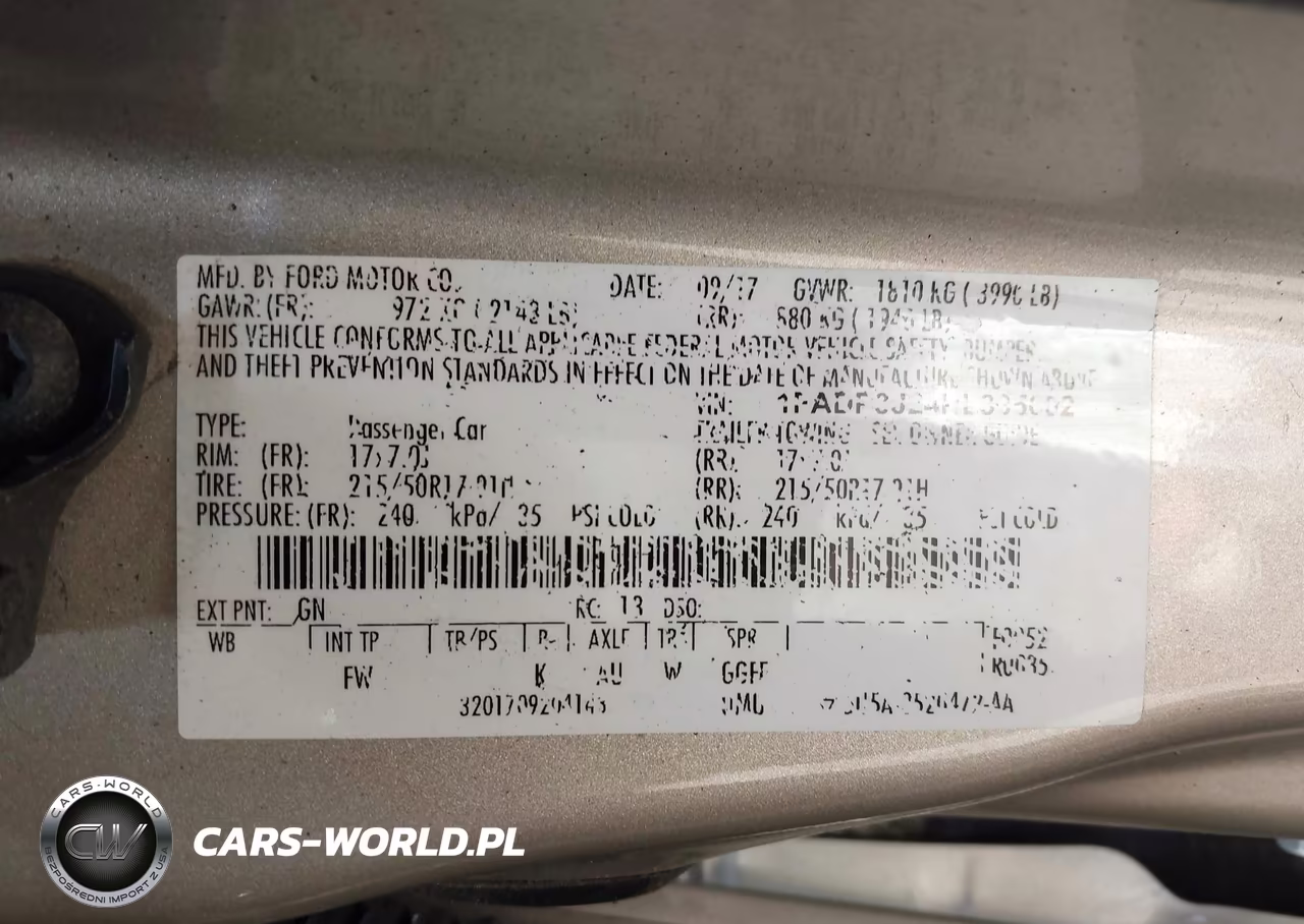 2017 Ford Focus Titanium VIN:1FADP3J24HL335602 - 9