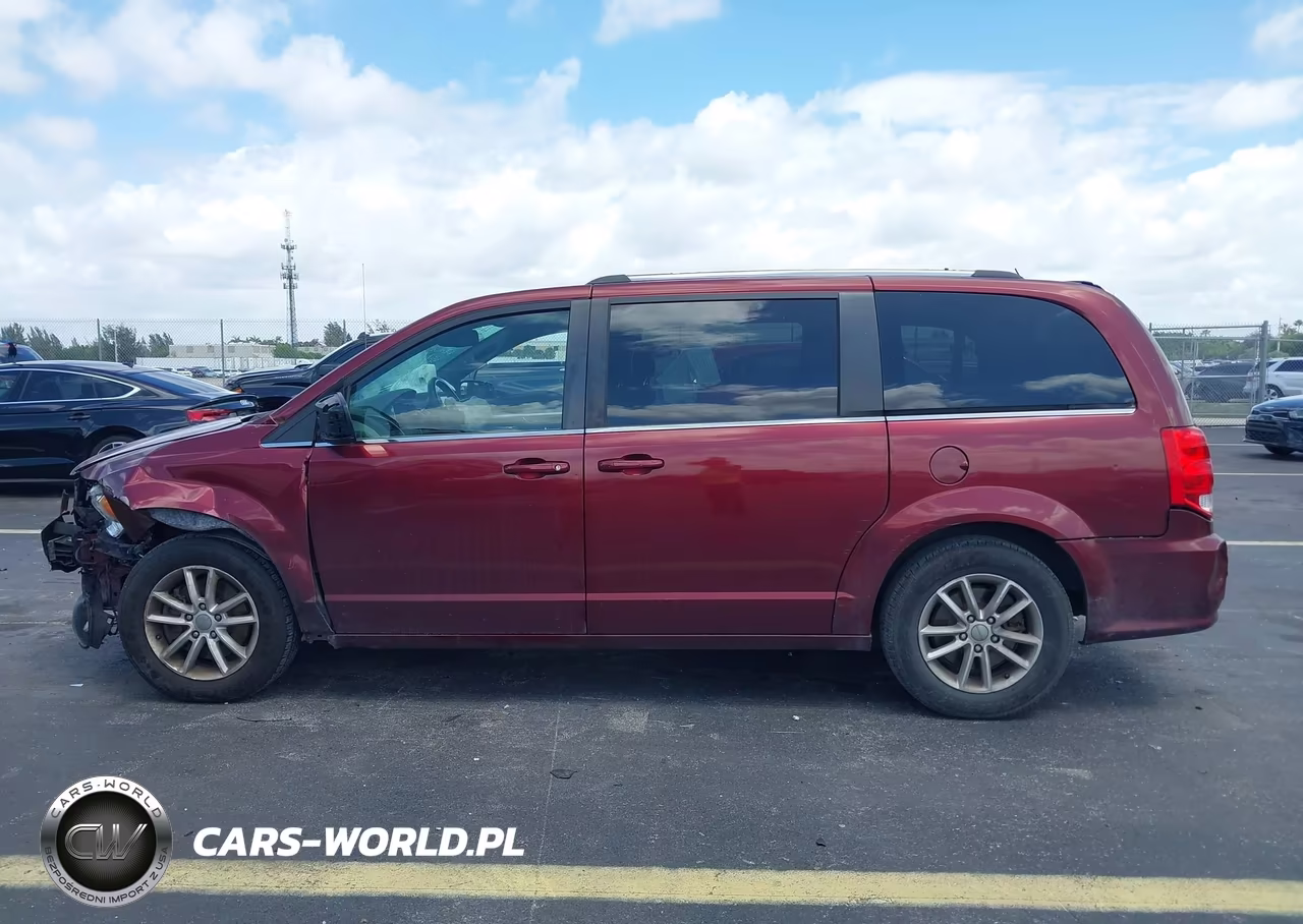 2018 Dodge Grand Caravan Sxt VIN:2C4RDGCG8JR259436 - 15