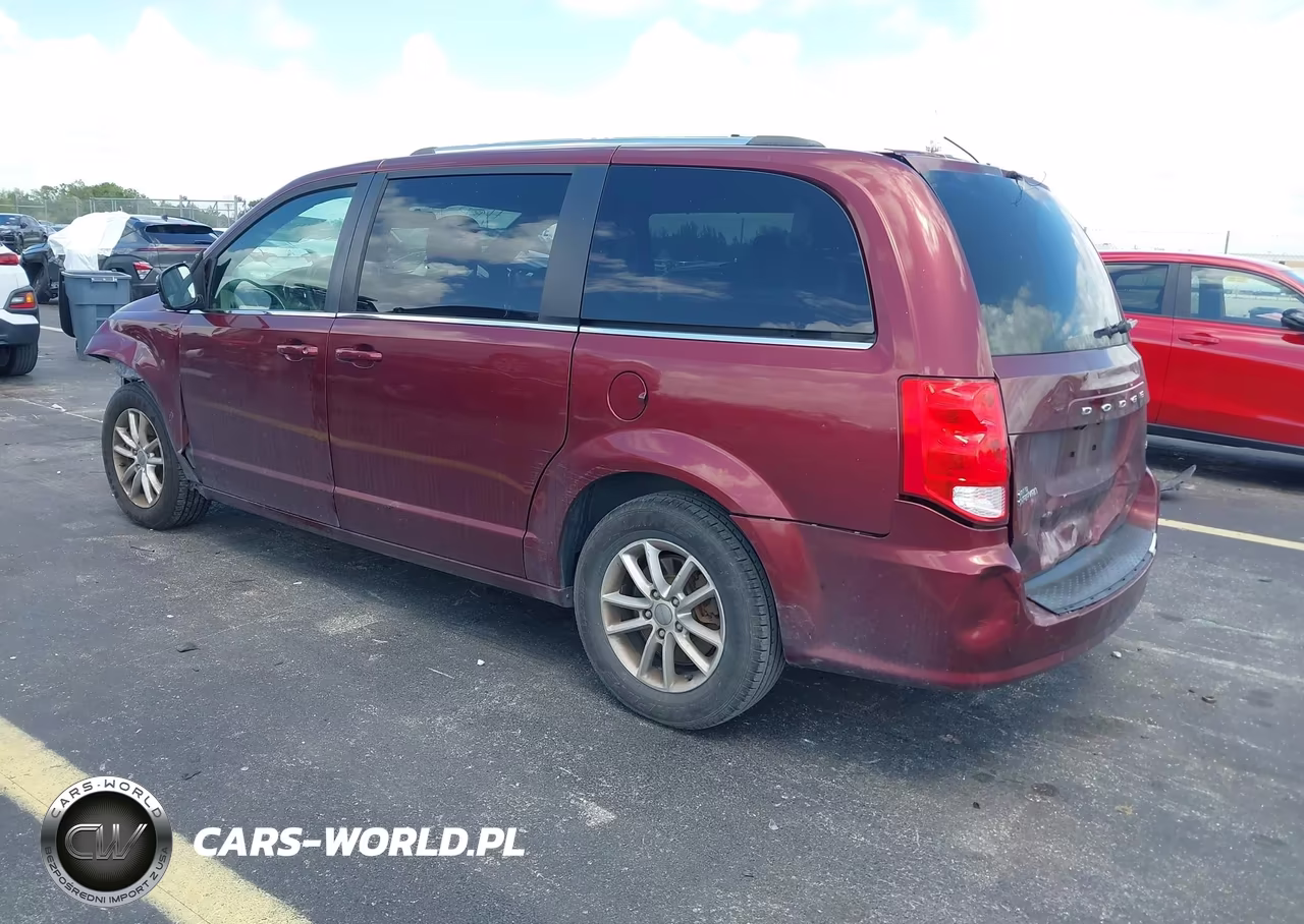 2018 Dodge Grand Caravan Sxt VIN:2C4RDGCG8JR259436 - 3