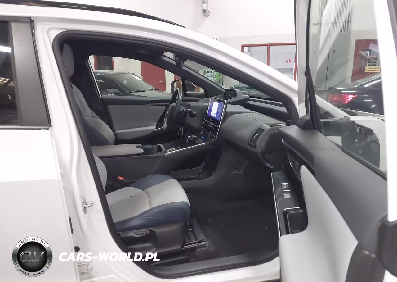 2023 Subaru Solterra Limited VIN:JTMABABA2PA004419 - 5