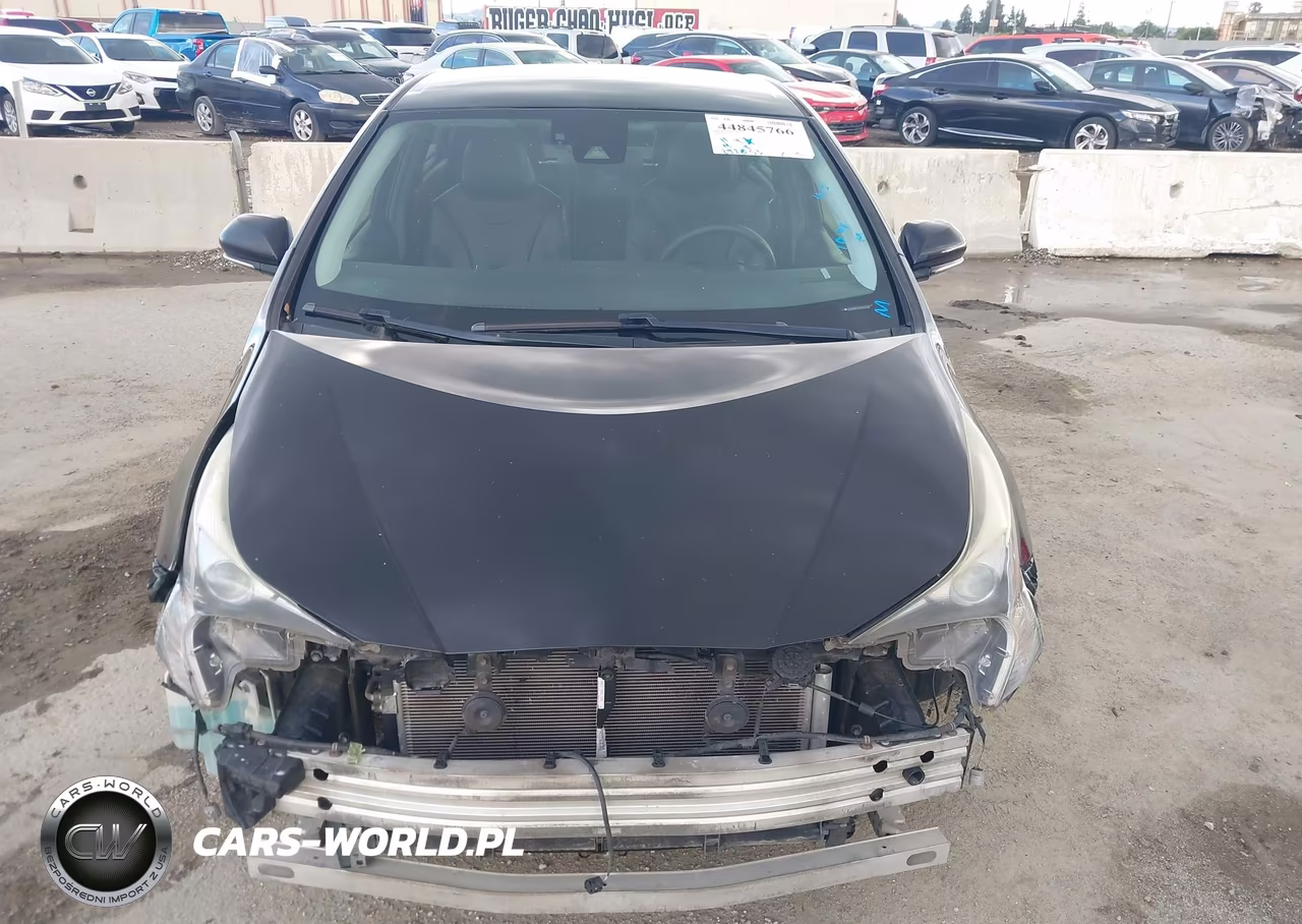 2016 Toyota Prius Three Touring VIN:JTDKARFU5G3007751 - 13