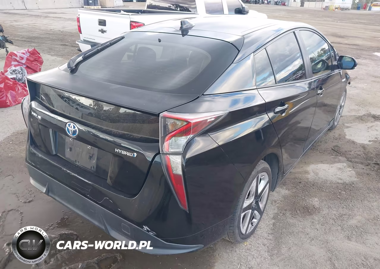 2016 Toyota Prius Three Touring VIN:JTDKARFU5G3007751 - 4