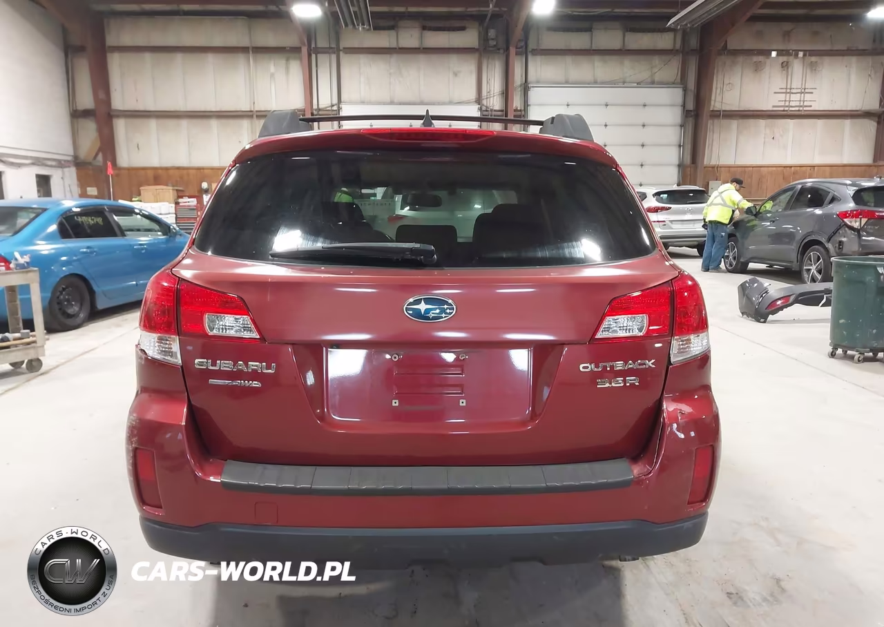 2014 Subaru Outback 3.6R Limited VIN:4S4BRDNC3E2218417 - 16