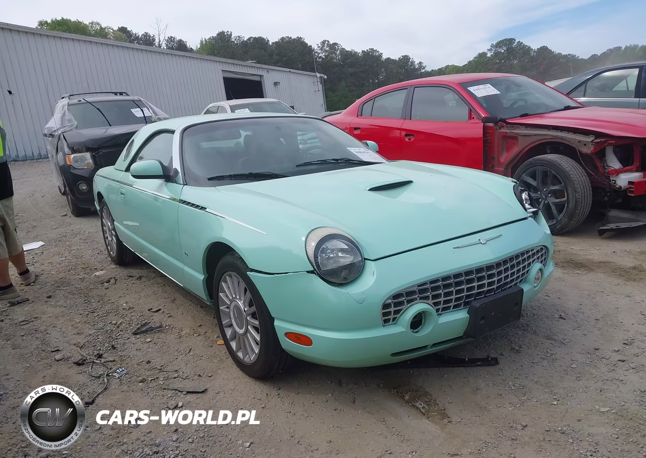 2004 Ford Thunderbird