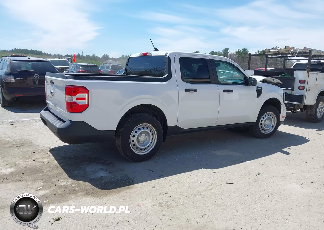 2022 Ford Maverick Xlt VIN:3FTTW8F93NRA65335 - 4
