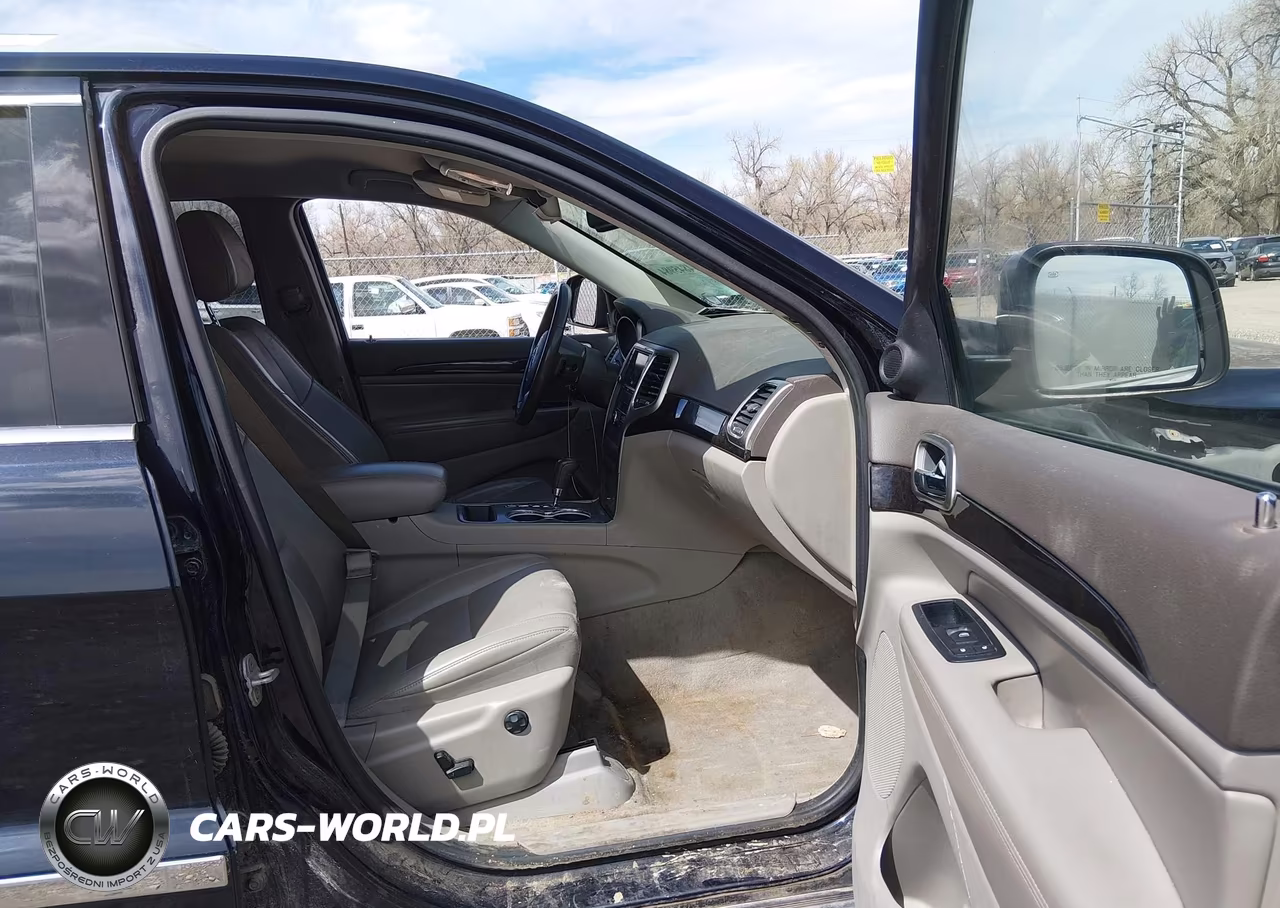 2011 Jeep Grand Cherokee Laredo VIN:1J4RR4GG7BC563405 - 5