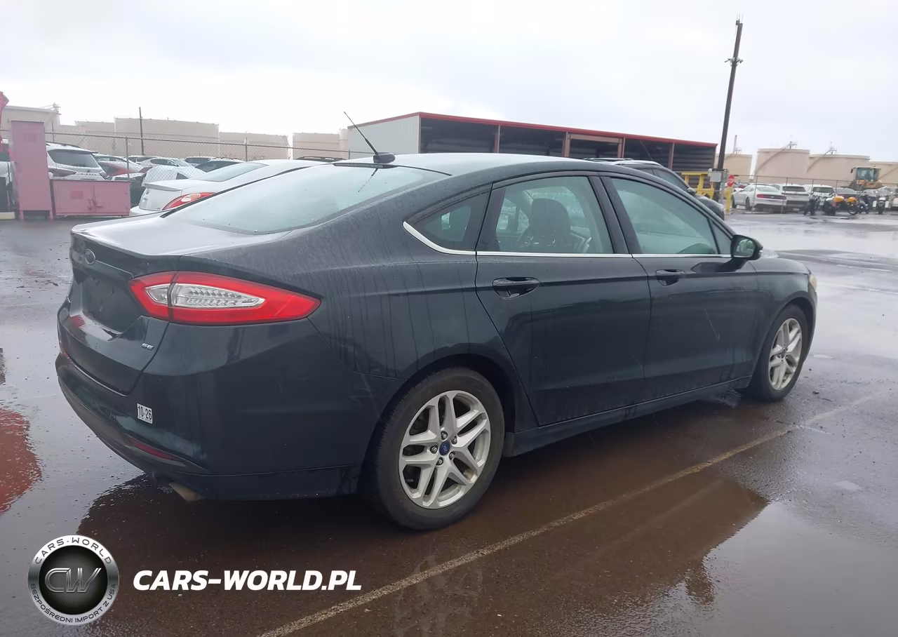 2014 Ford Fusion Se VIN:3FA6P0H7XER379724 - 4