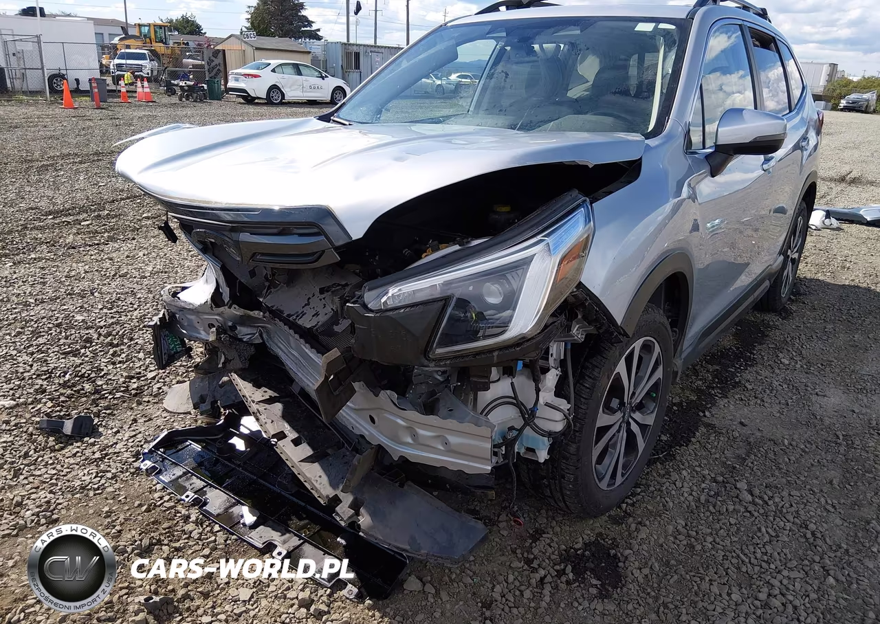 2022 Subaru Forester Limited VIN:JF2SKAPC5NH430612 - 18