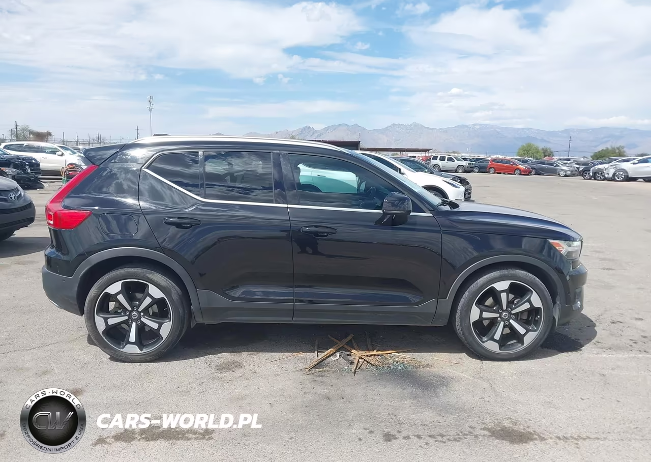 2019 Volvo Xc40 T4 Inscription VIN:YV4AC2HL3K2118876 - 14