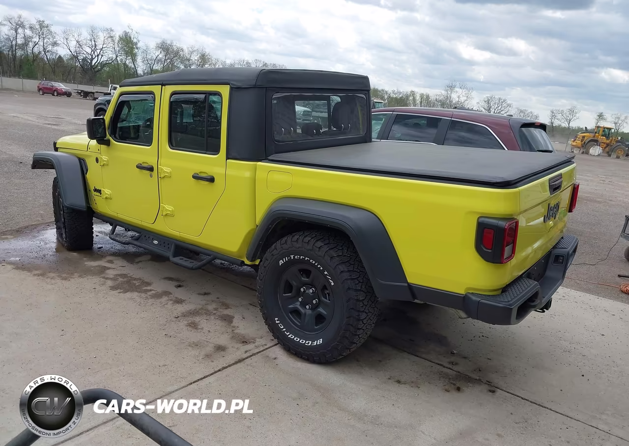 2023 Jeep Gladiator Sport 4X4 VIN:1C6HJTAG0PL537884 - 3