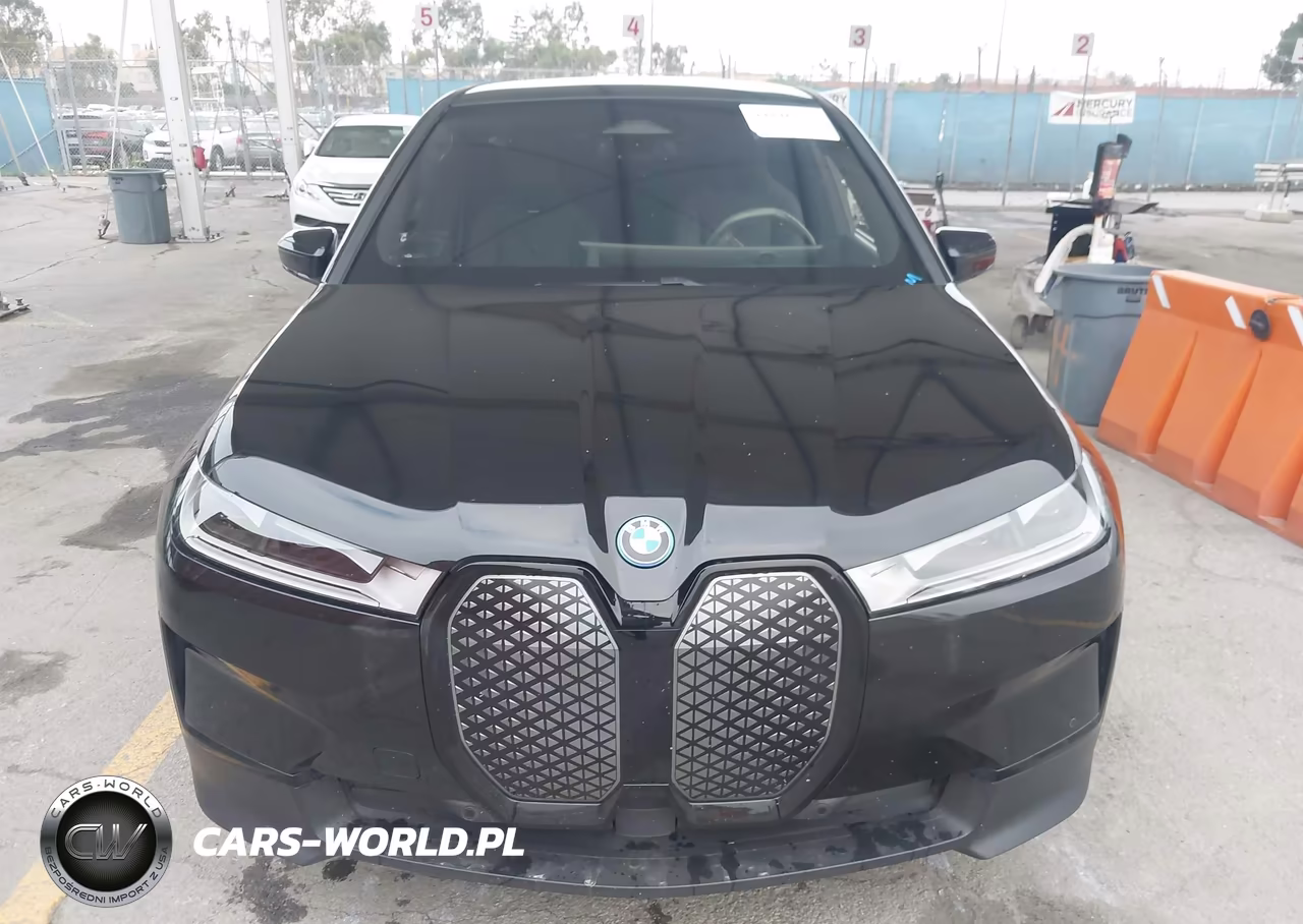 2024 BMW Ix xDrive50 VIN:WB523CF07RCR82478 - 12