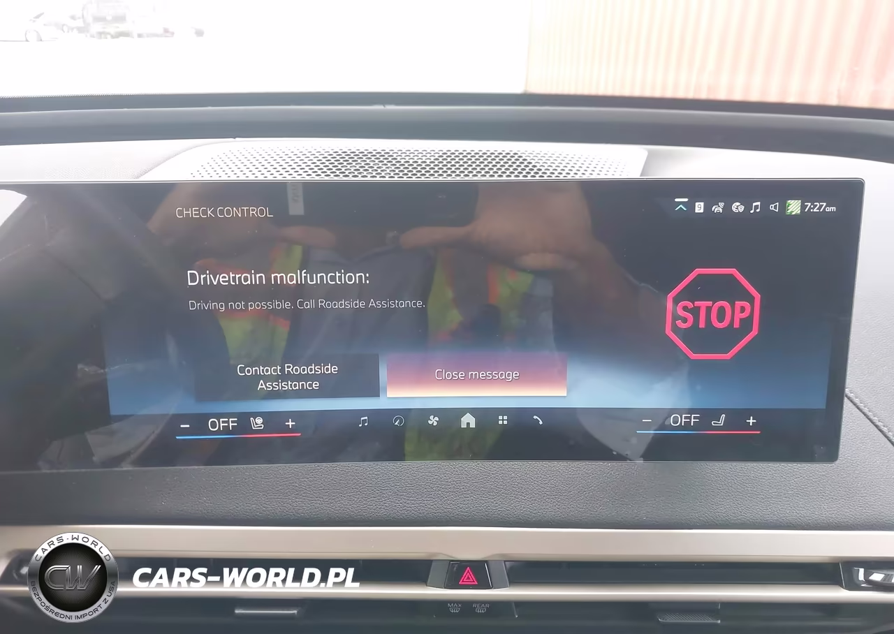 2024 BMW Ix xDrive50 VIN:WB523CF07RCR82478 - 18