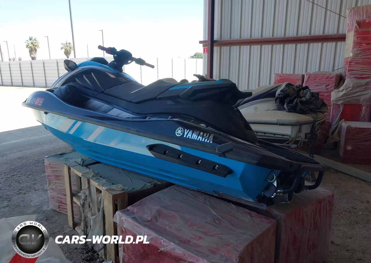 2024 Yamaha Waverunner VIN:YAMA0386K324 - 3
