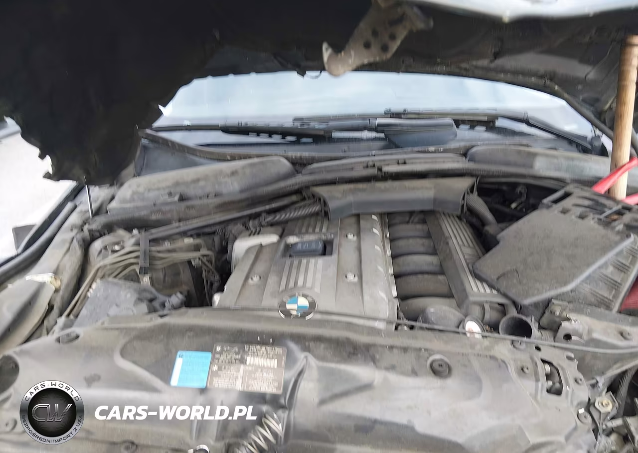 2007 BMW 525I VIN:WBANE53587CK92031 - 10