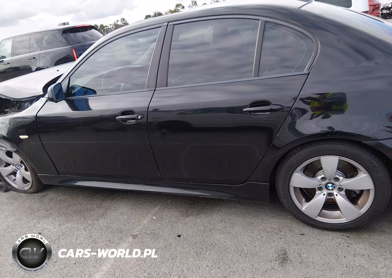2007 BMW 525I VIN:WBANE53587CK92031 - 14