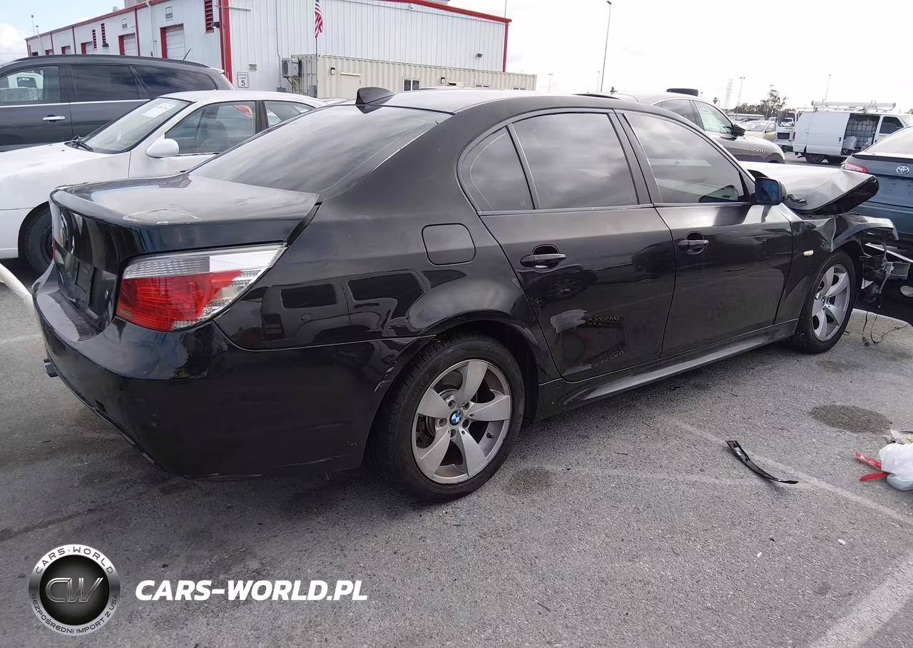 2007 BMW 525I VIN:WBANE53587CK92031 - 4