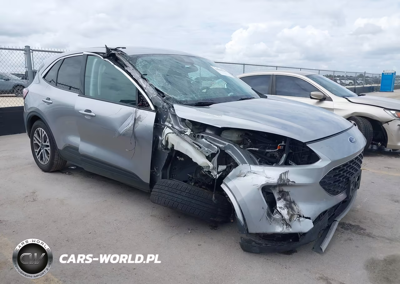 2022 Ford Escape Sel
