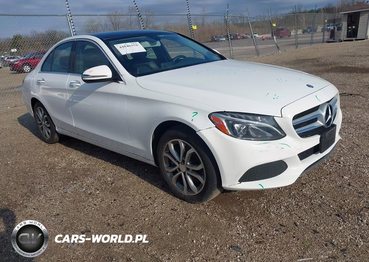 2015 Mercedes-Benz C 300 4Matic