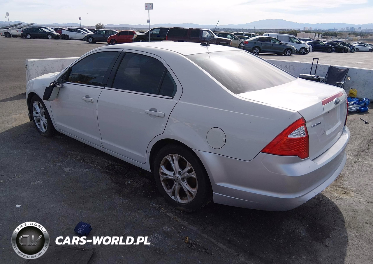 2012 Ford Fusion Se VIN:3FAHP0HA1CR188209 - 3