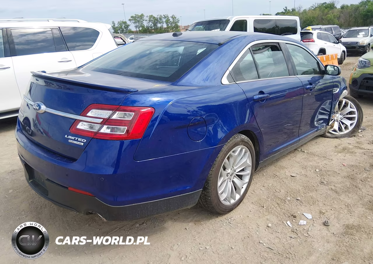 2015 Ford Taurus Limited VIN:1FAHP2F85FG156743 - 4