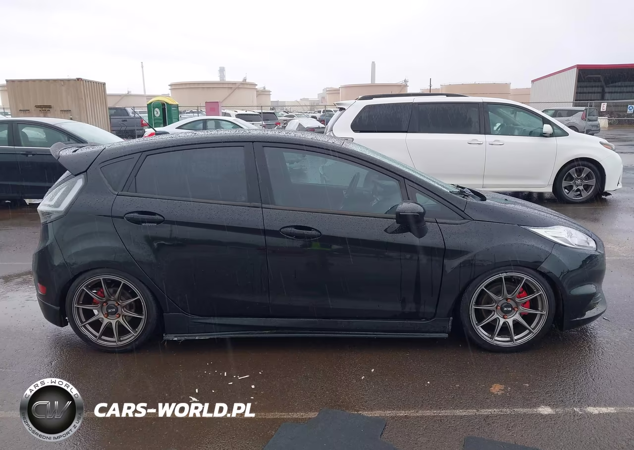 2019 Ford Fiesta St VIN:3FADP4GX9KM164327 - 13