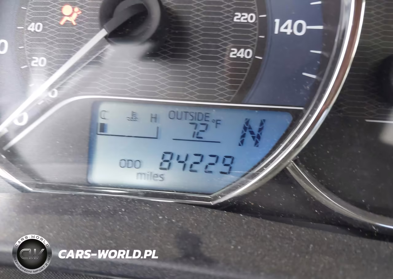 2016 Toyota Corolla Le Plus VIN:2T1BURHE9GC682166 - 16