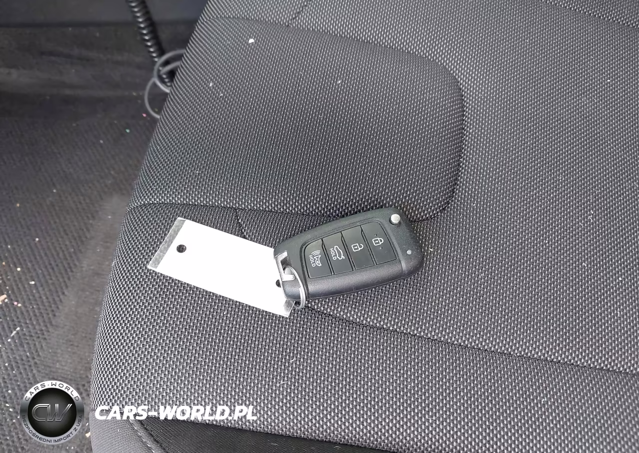 2024 Hyundai Elantra Se VIN:KMHLL4DG0RU750261 - 11