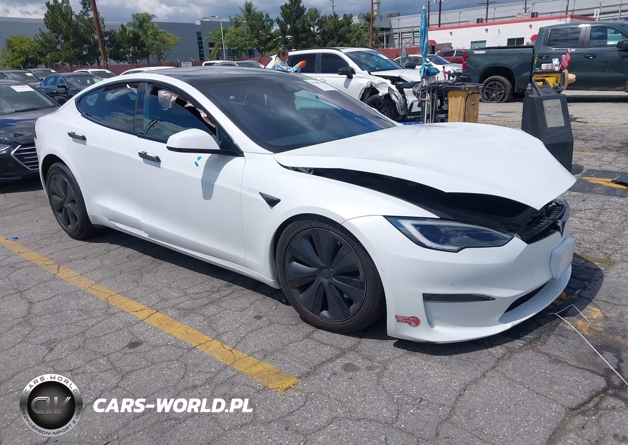 2022 Tesla Model S Dual Motor All-Wheel Drive – zdjęcie 1 z 16