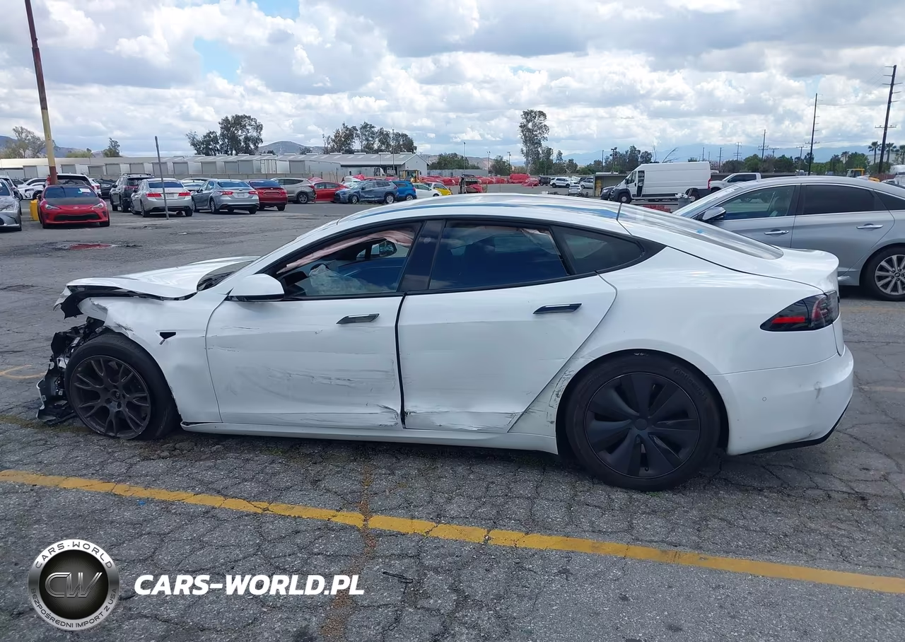 2022 Tesla Model S Dual Motor All-Wheel Drive VIN:5YJSA1E58NF478790 - 14
